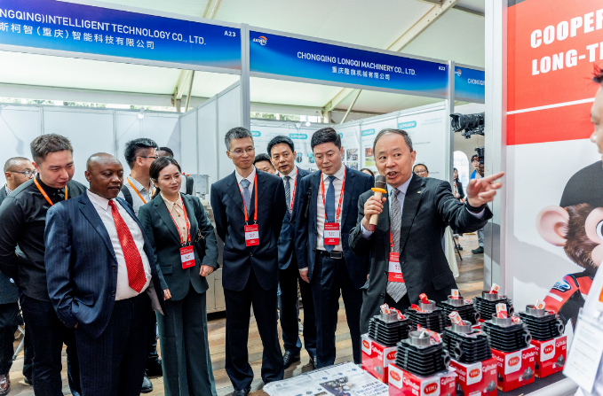 6大项目集中签约1.894亿美元!2026 非洲国际工程机械、矿山机械、农业机械及国际汽摩汽配、机电五金产品博览会在肯尼亚举行(图8) 6大项目集中签约1.894亿美元!2026 非洲国际工程机械、矿山机械、农业机械及国际汽摩汽配、机电五金产品博览会在肯尼亚举行(图8)